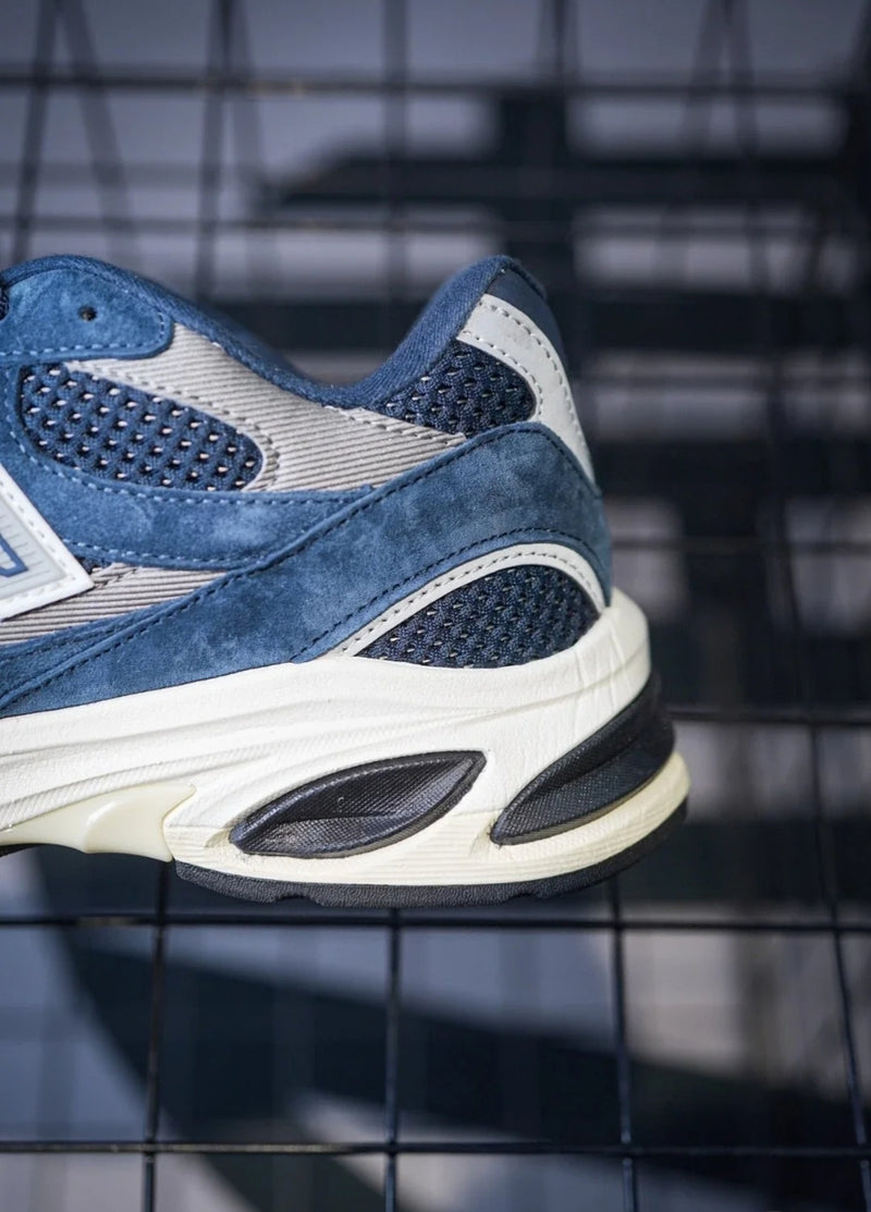 Tênis New Balance 2010