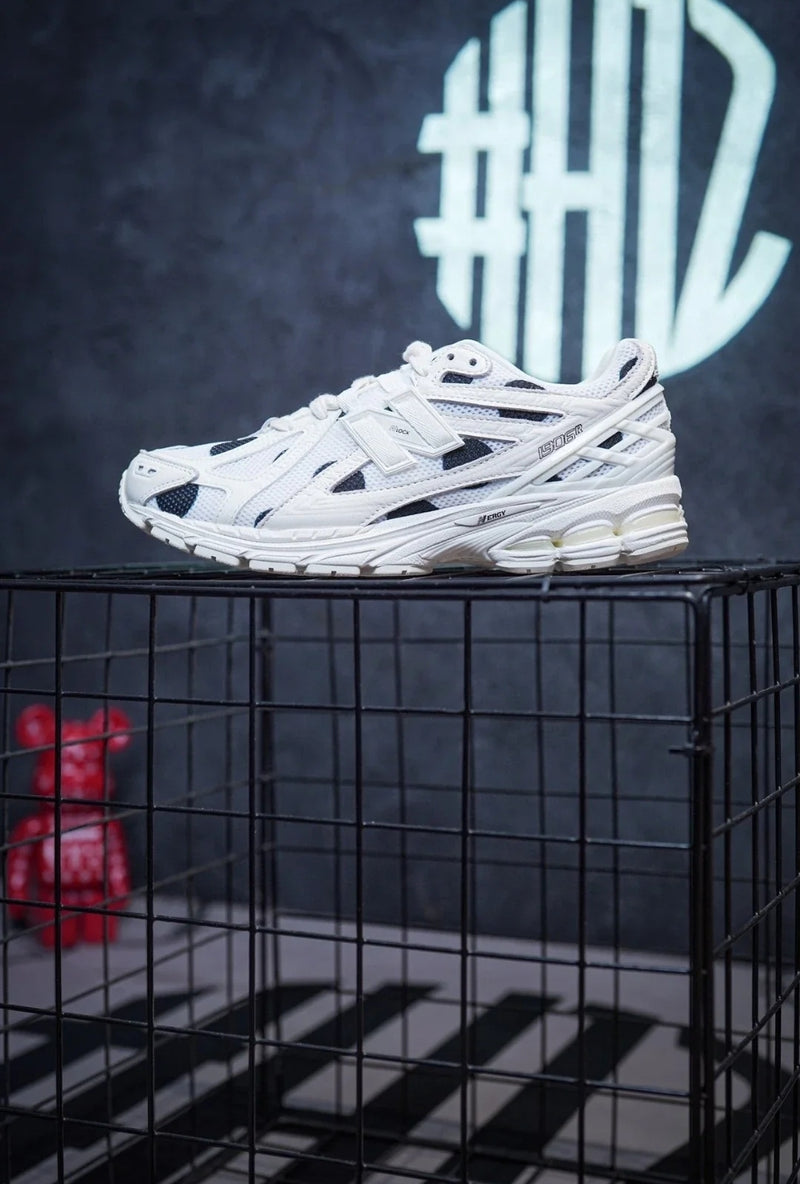 Tênis New Balance 1906R