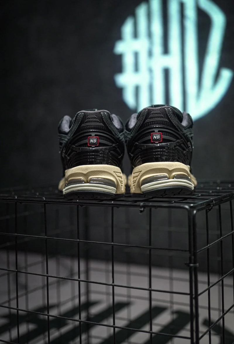 Tênis New Balance 1906R