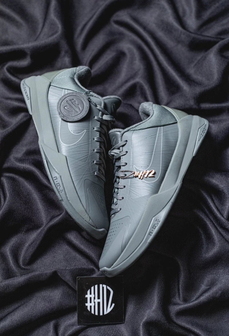 Tênis Nike Zoom Kobe 5