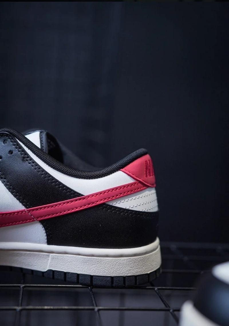 Nike Dunk low Red- Retro