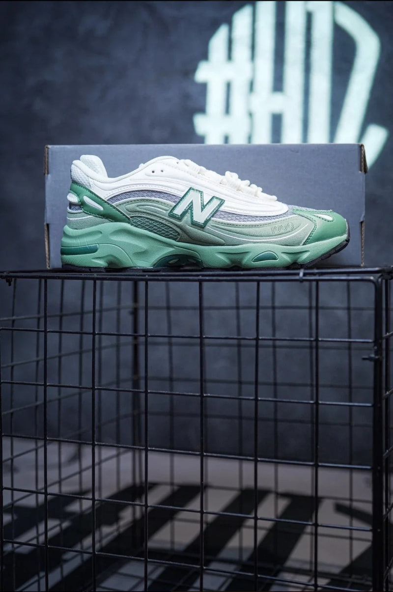 Tênis New Balance 1000
