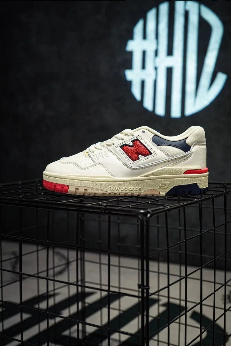 Tênis New Balance 550 x Anime Leon Dore
